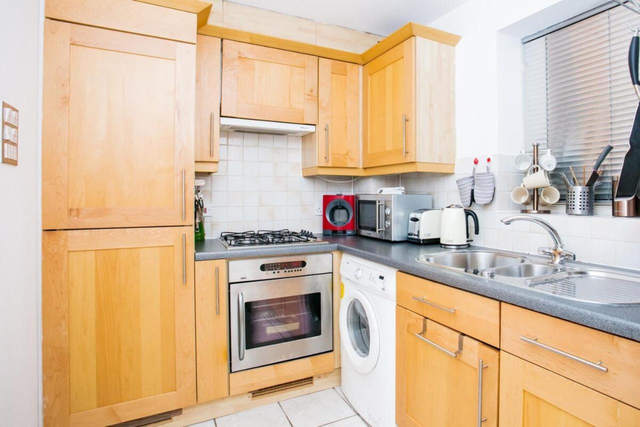 1 Bedroom Apartment On The Riverbank Near St Paul'S Londres Exterior foto