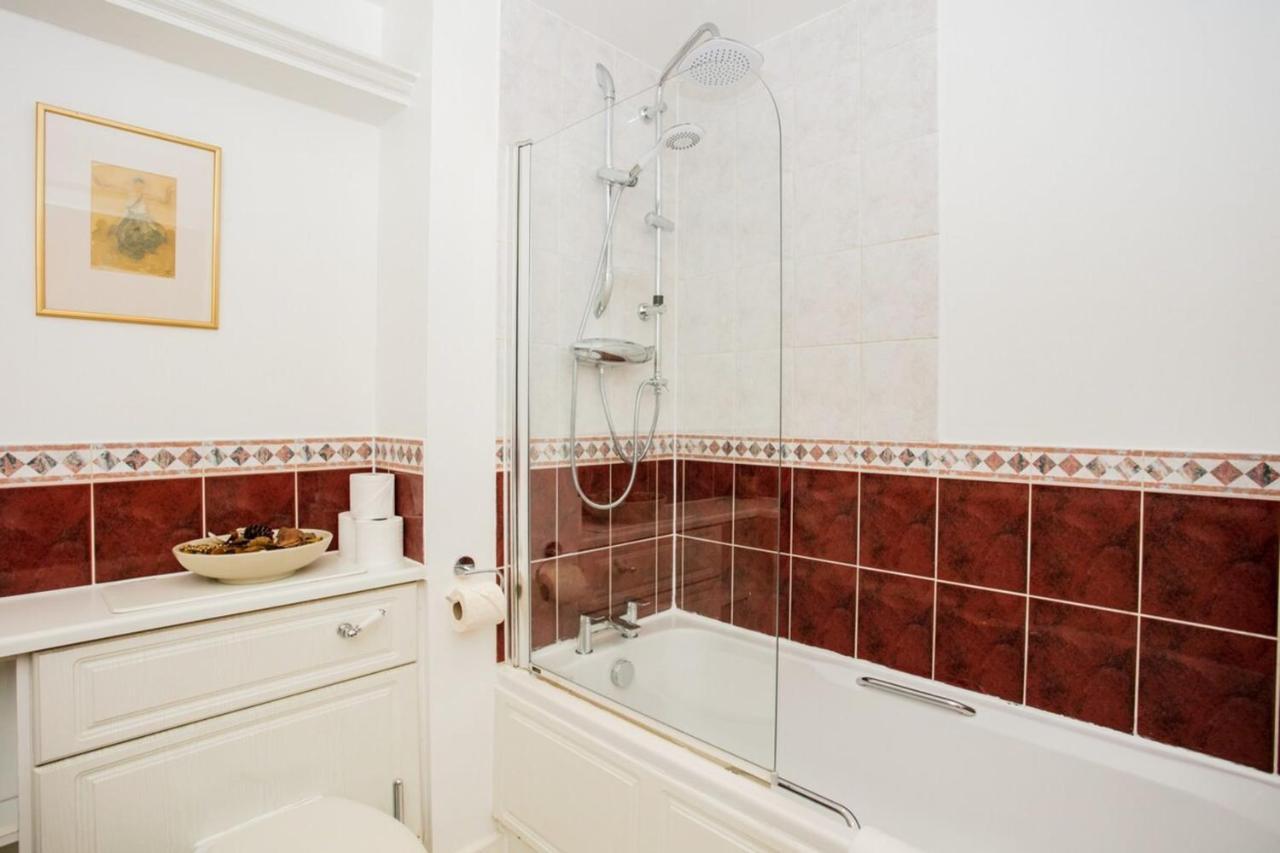 1 Bedroom Apartment On The Riverbank Near St Paul'S Londres Exterior foto