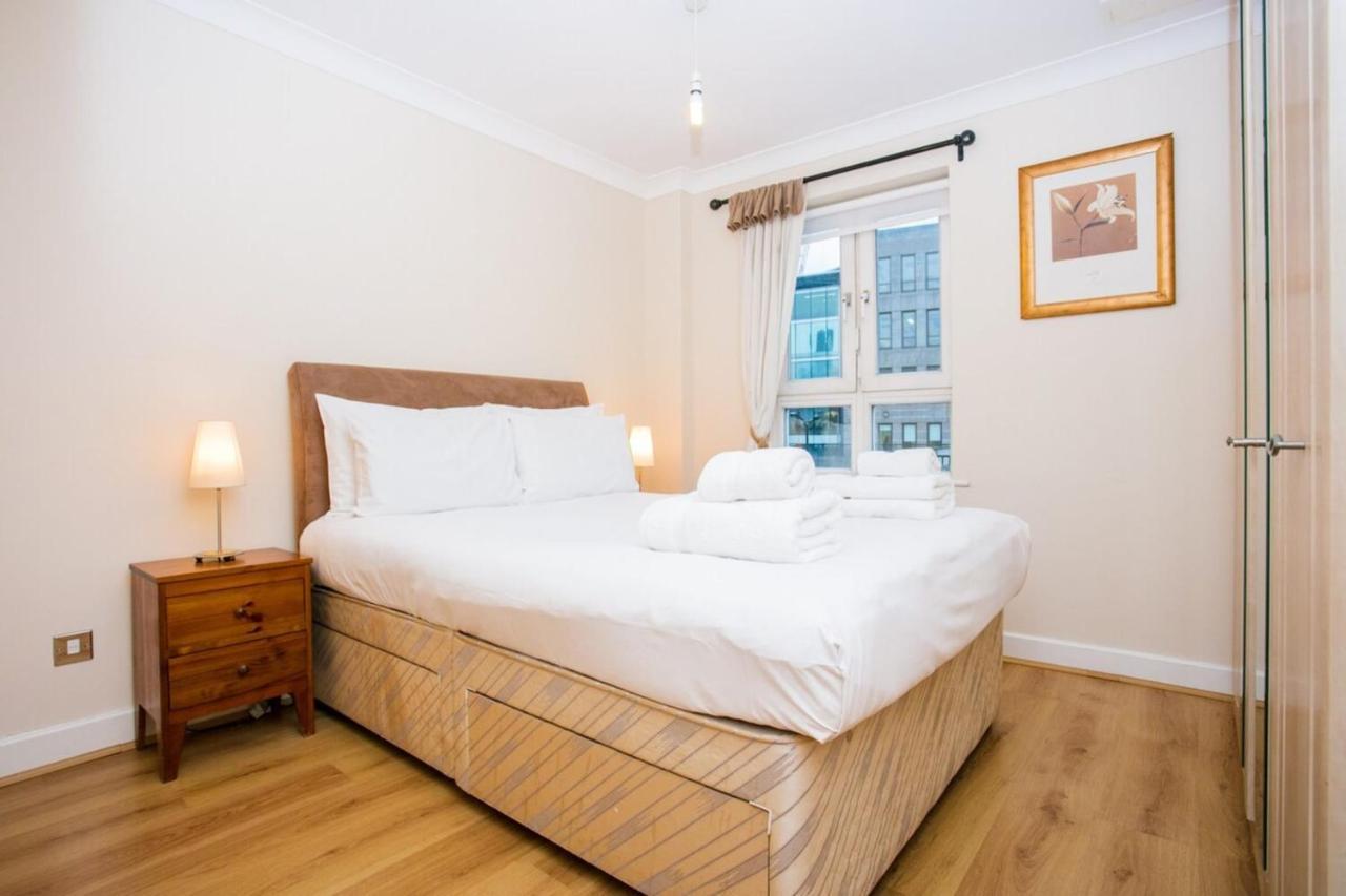 1 Bedroom Apartment On The Riverbank Near St Paul'S Londres Exterior foto